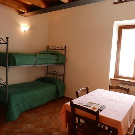 Agriturismo La Staffa 明乔河畔的瓦雷奇奥 外观 照片